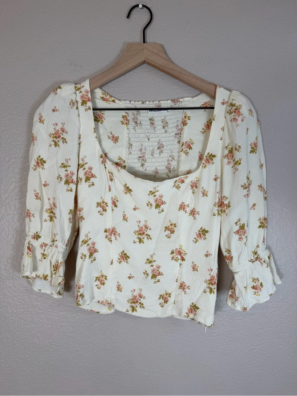 Reformation Ana Ruffled Floral Blouse in Mildred size 6 $148